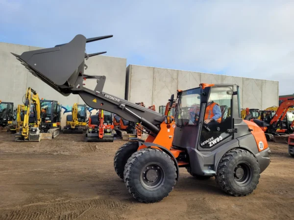 HITACHI ZW95‑6 - Imagen 2