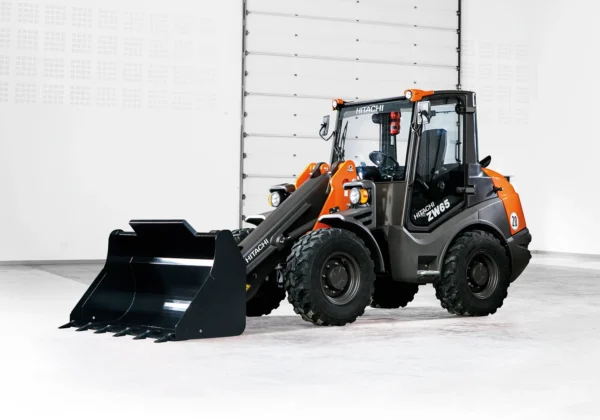 HITACHI ZW65‑6
