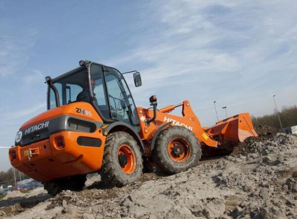 HITACHI ZW65‑6 - Imagen 2